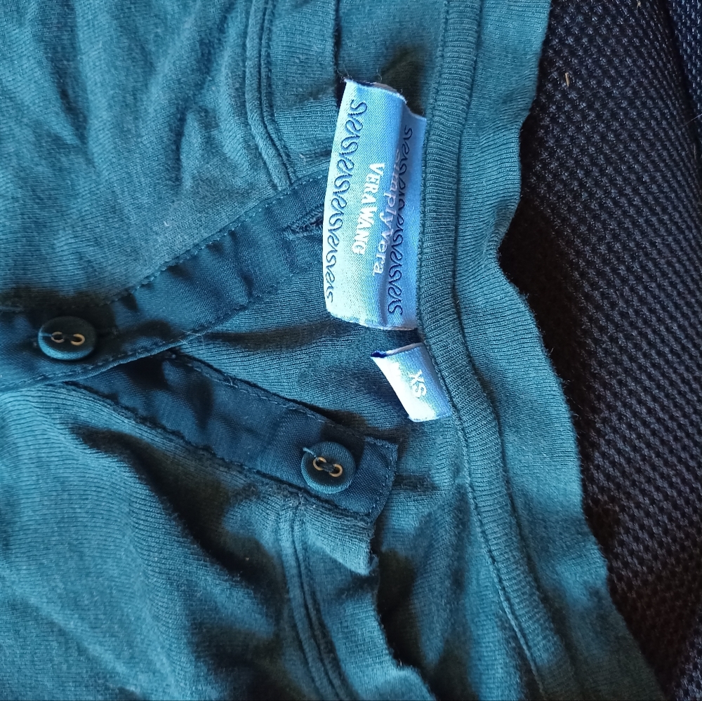 Vera Wang long sleeve